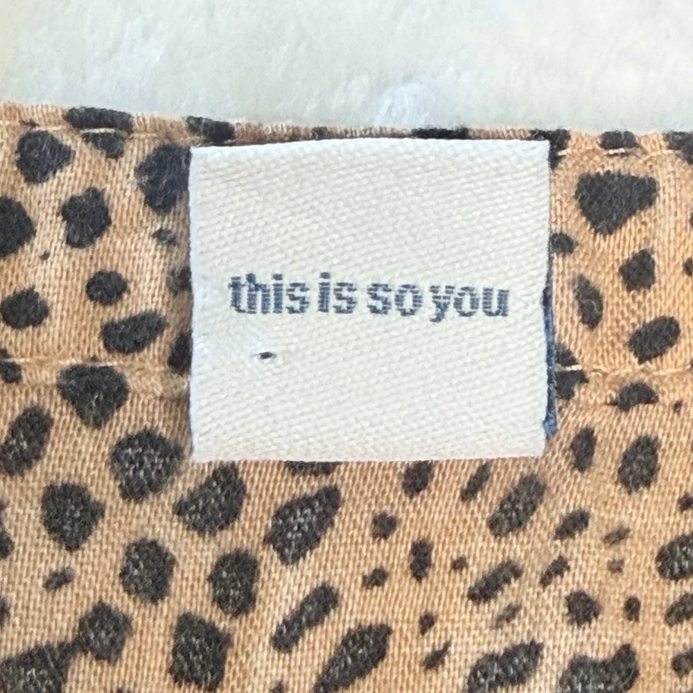 Old Navy Women's M Leopard Cheetah Print Peasant Blouse Button Front Balloon